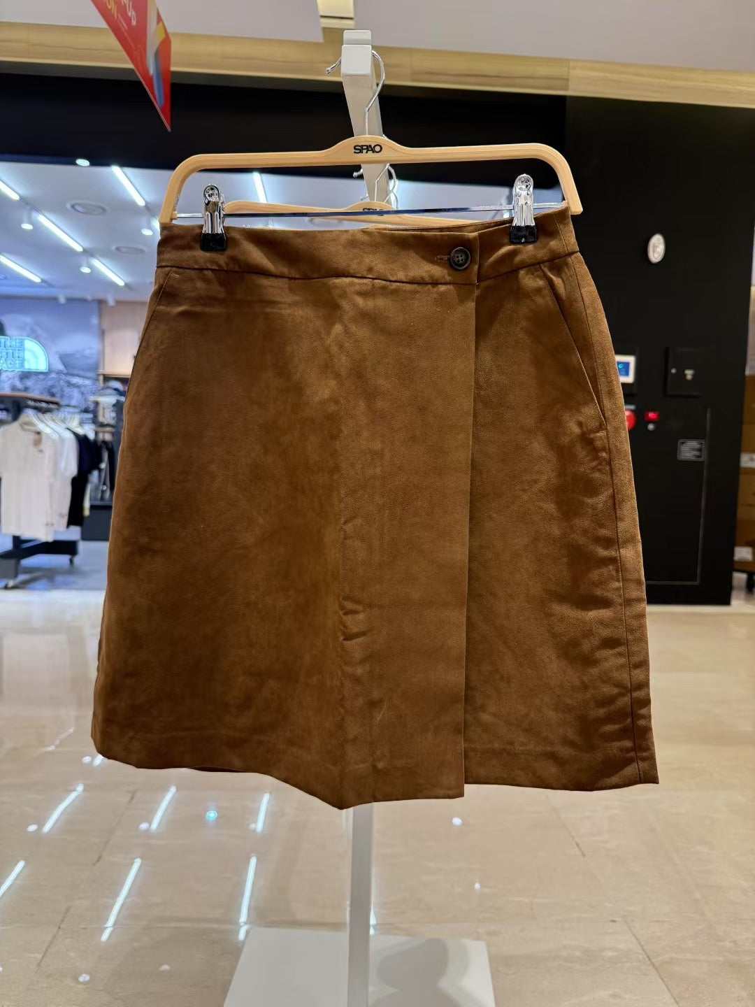 韓國 SPAO Suede Wrap Skirt【SP207】