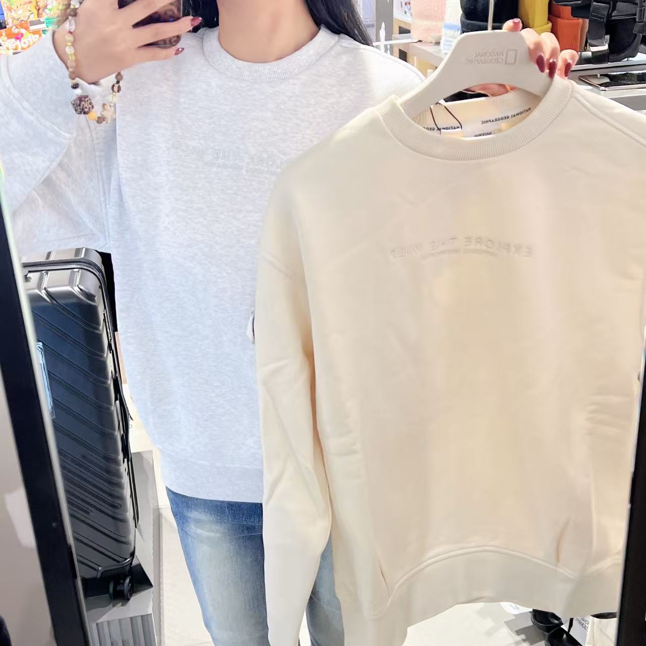 韓國 National Geographic Unisex Lutra Semi-Overfit Long Sleeves【NG140】