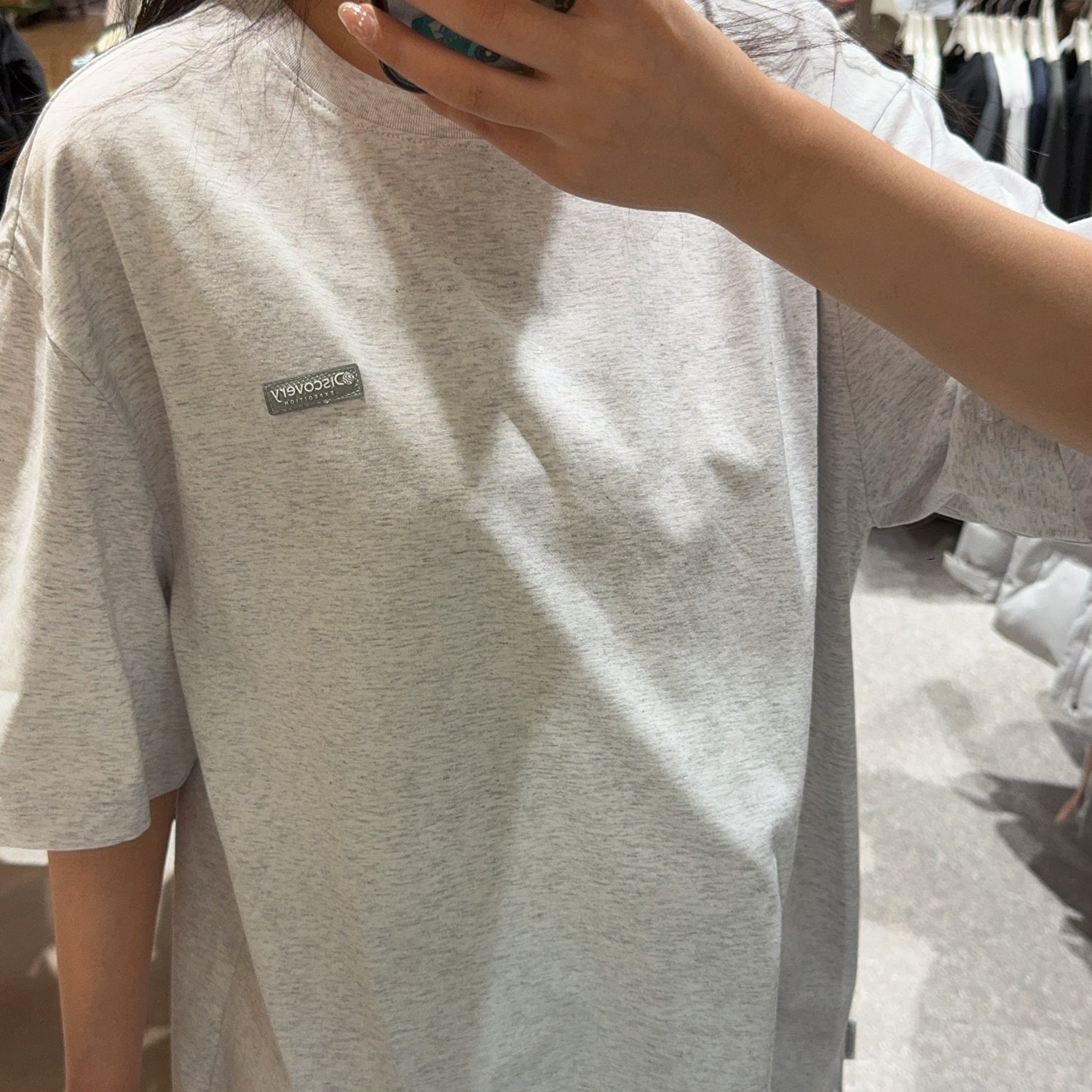 韓國 Discovery Fresh event small logo semi-overfit short sleeve t-shirt【DY186】