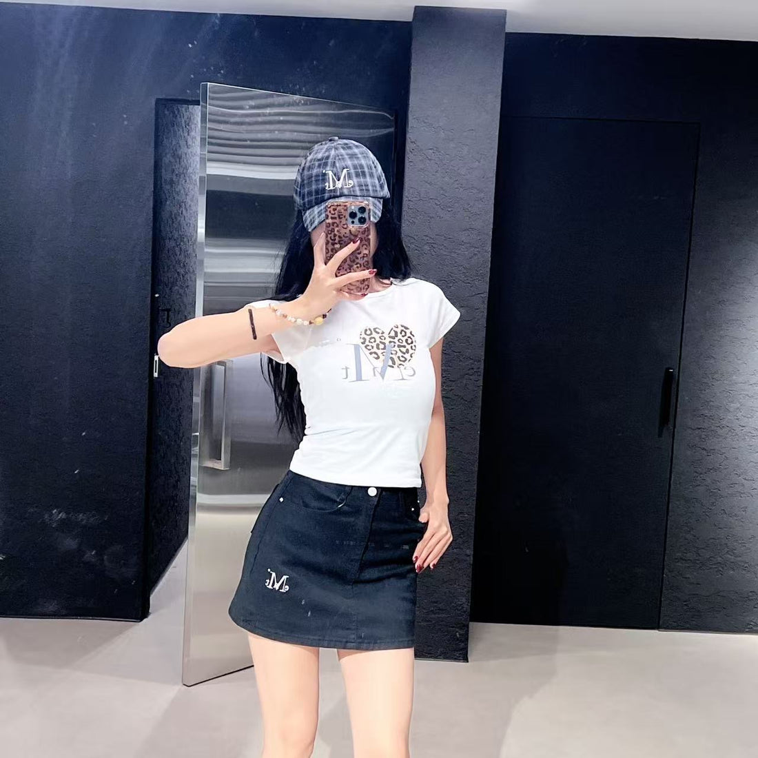 韓國 Mucent Pistol Back Leather Double Cross Skirt【MU149】