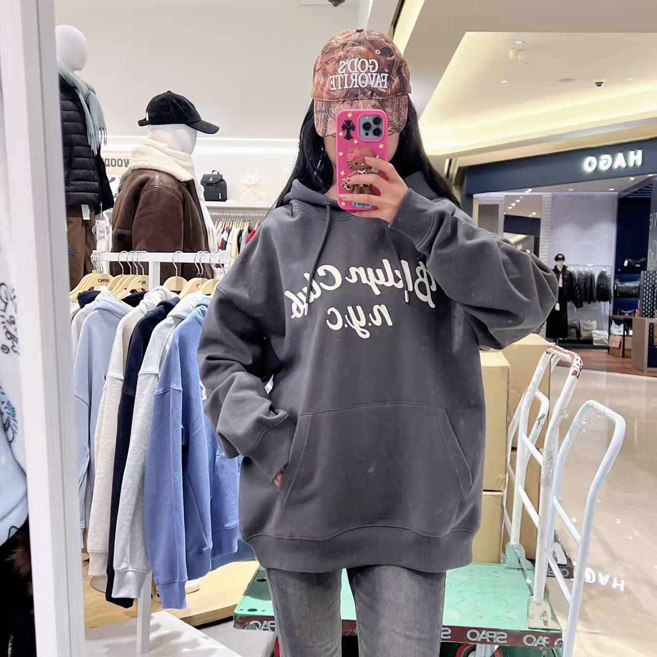 韓國 SPAO BROOKLYN Chain Embroidered Hooded Pullover【SP318】