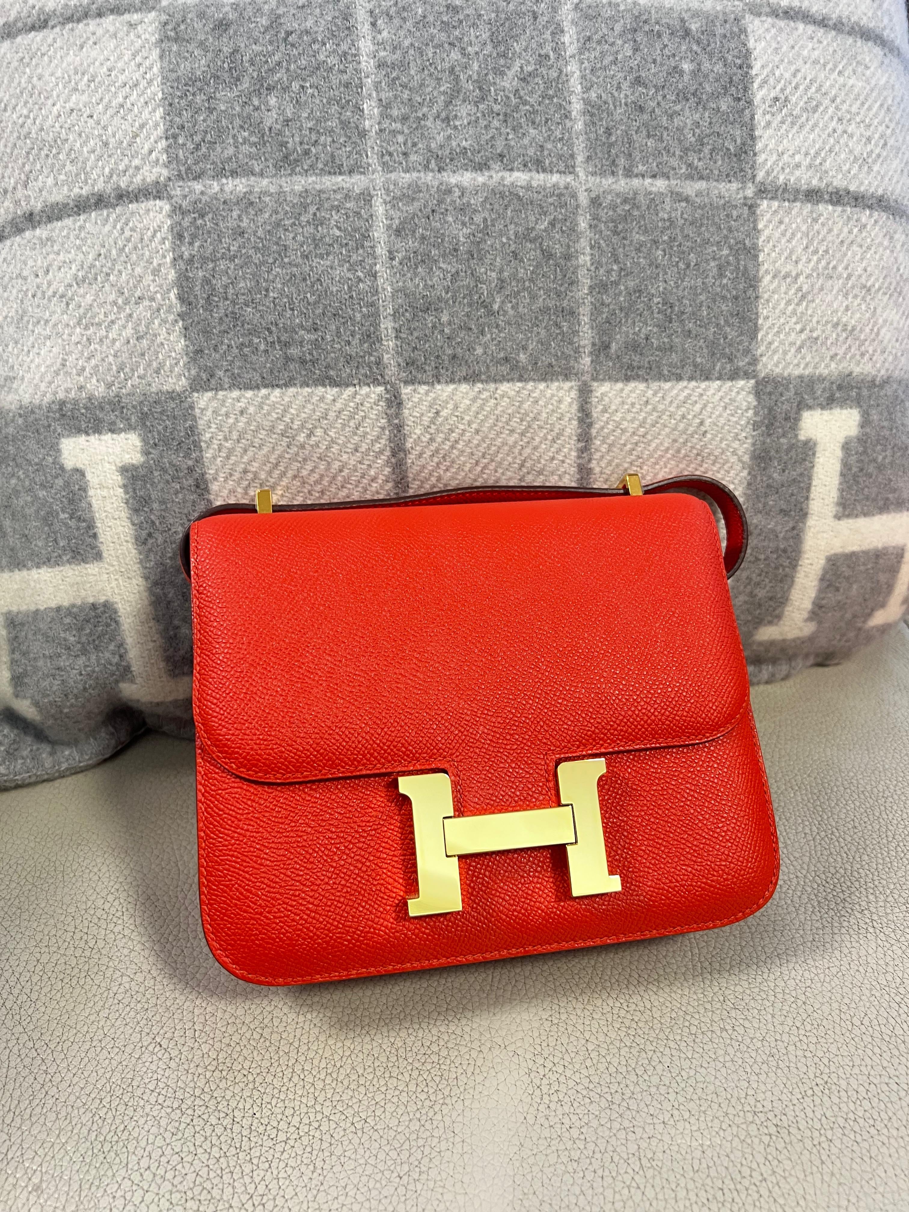 【Preloved】Hermes mini Constance 19 (訂金$500，總售價為 $58,000)【ST021】