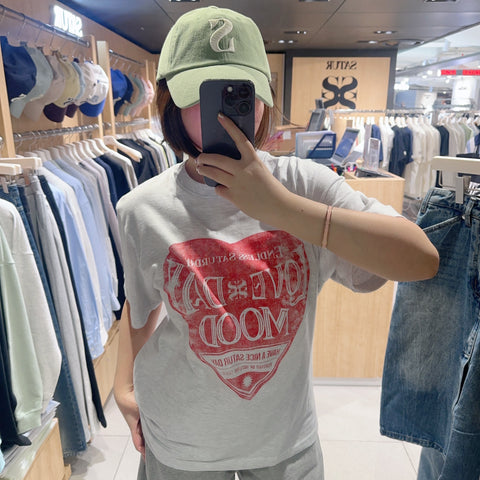 韓國 Satur Saturday Retro Mood Graphic T-Shirt【SR076】