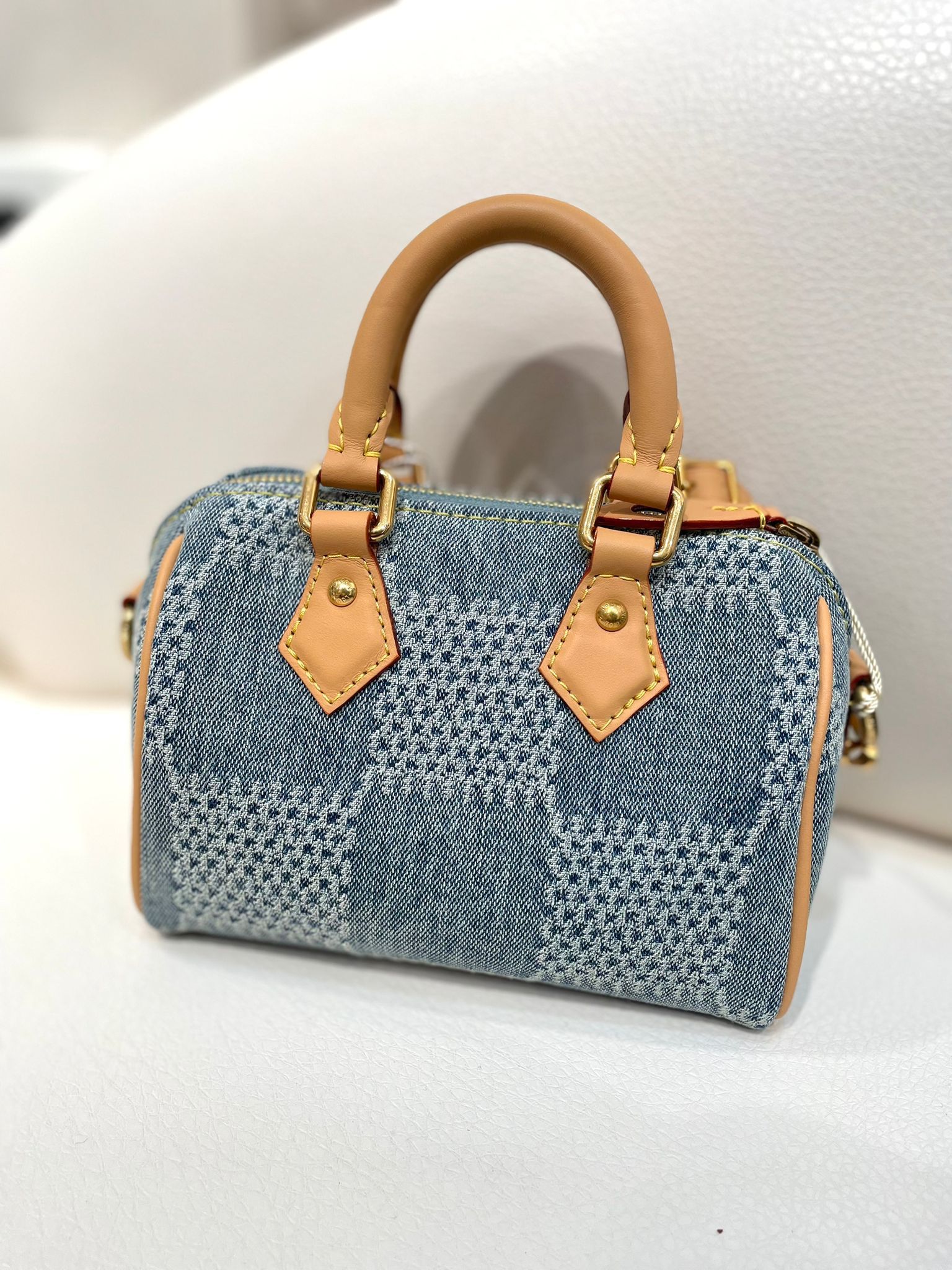 全新LV speedy18 芯片款  訂金 $500 總售價 $13998【JS568】