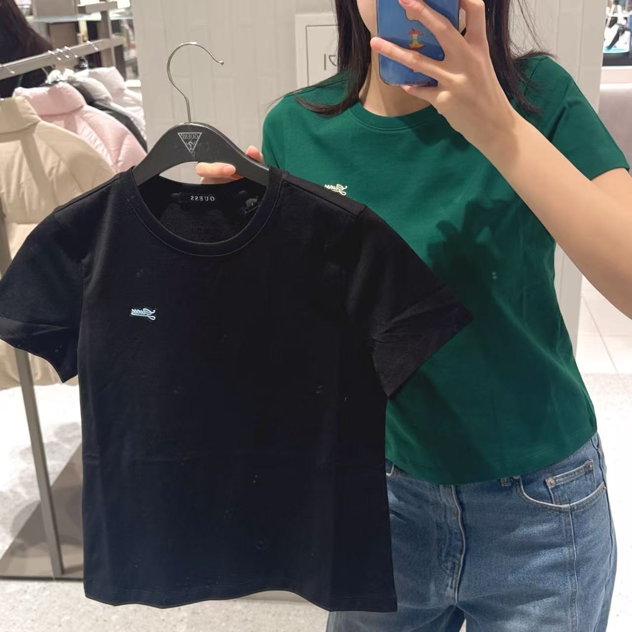 韓國 Guess Women's Mini Guess Flowing Short Sleeve T-Shirt【GU017】