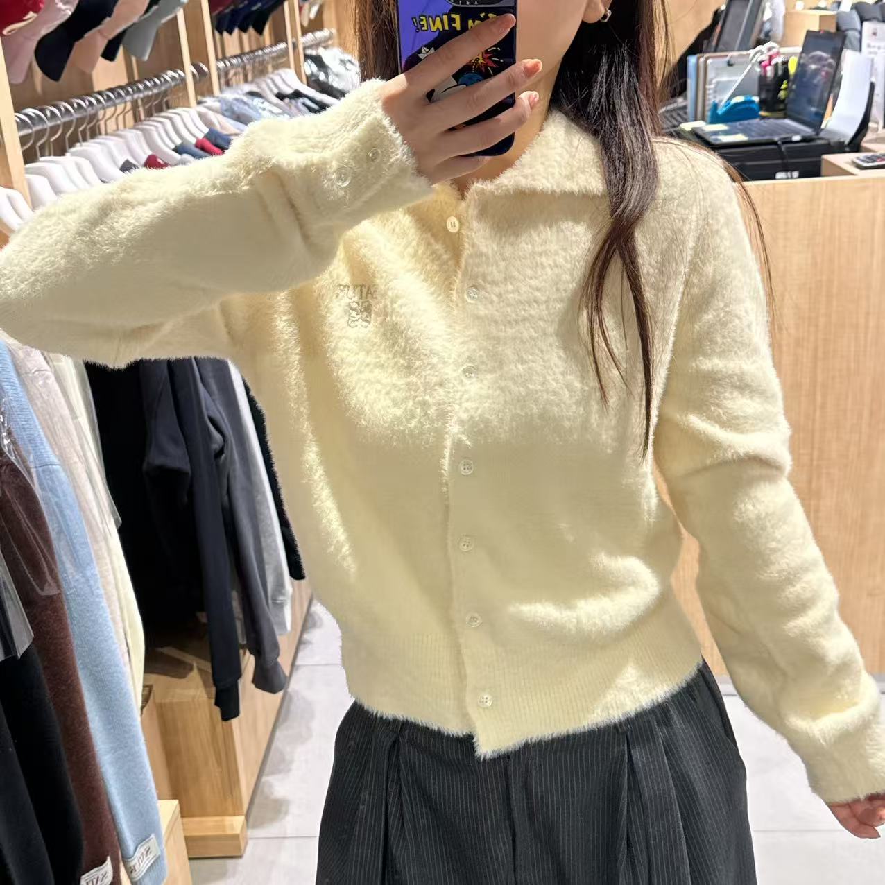 韓國 Satur Hairy Collar Knit Cardigan【SR179】