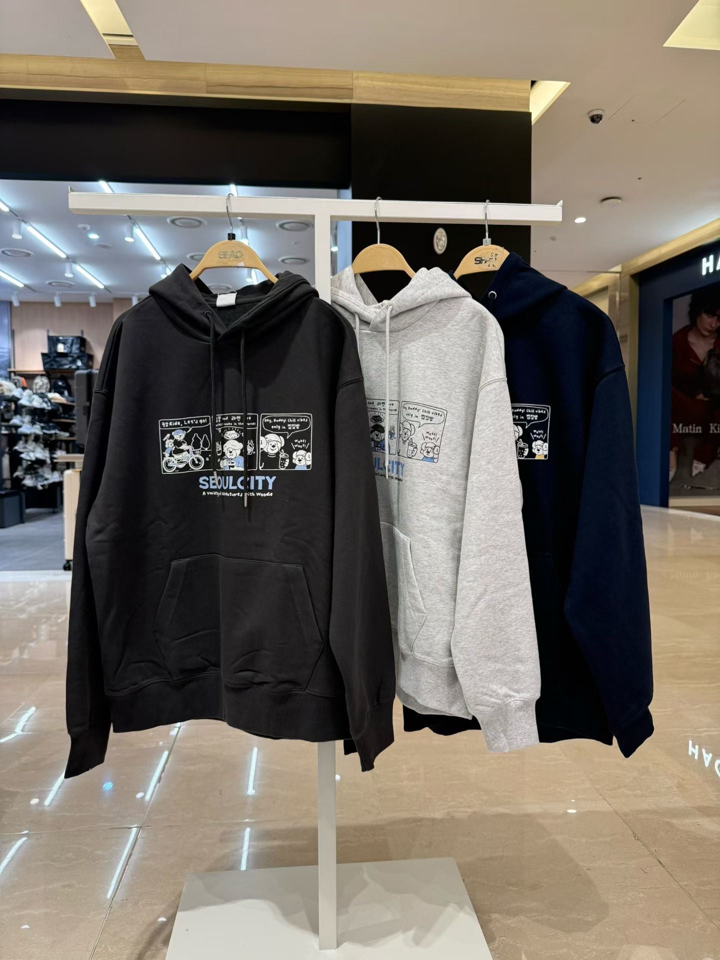 韓國 SPAO City Tour Hooded Pullover【SP271】
