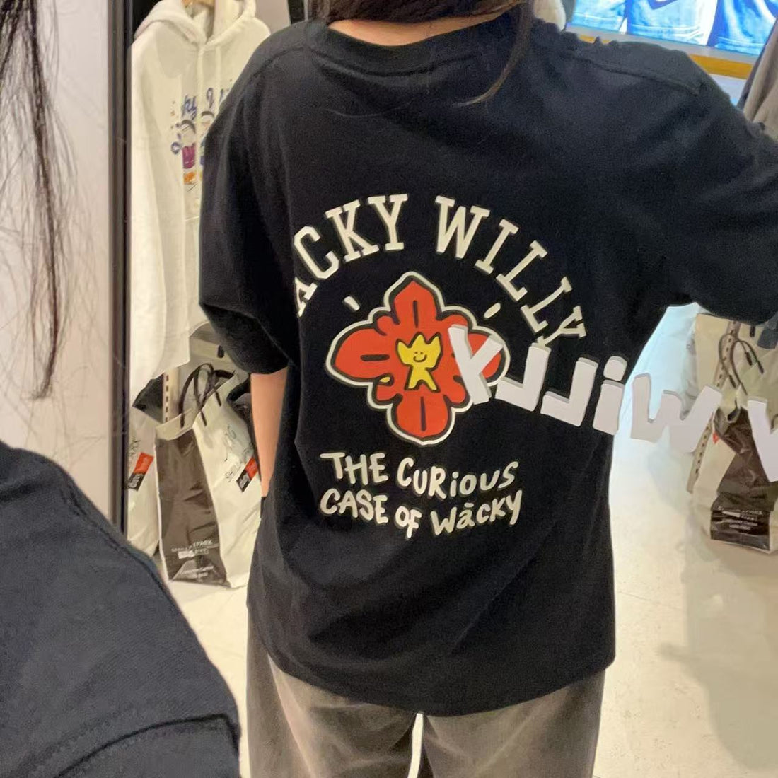 韓國 Wacky Willy Flower Kiki Short Sleeve T-Shirt【WW001】