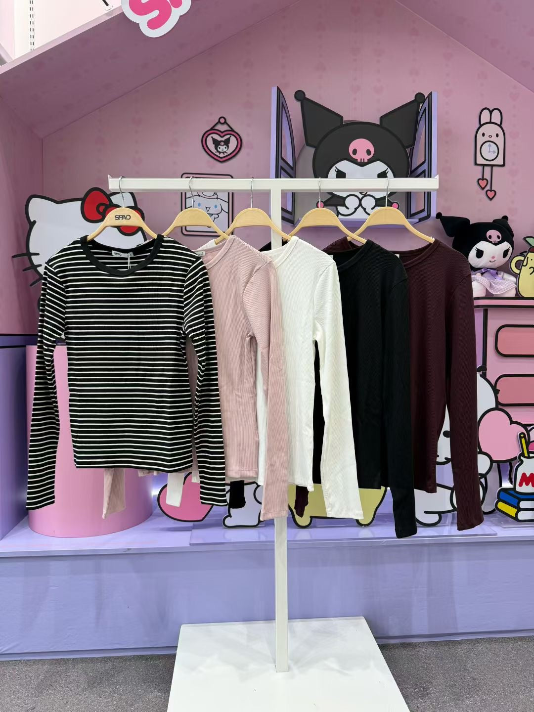 韓國 SPAO Round Neck Long Sleeve T-Shirt【SP205】