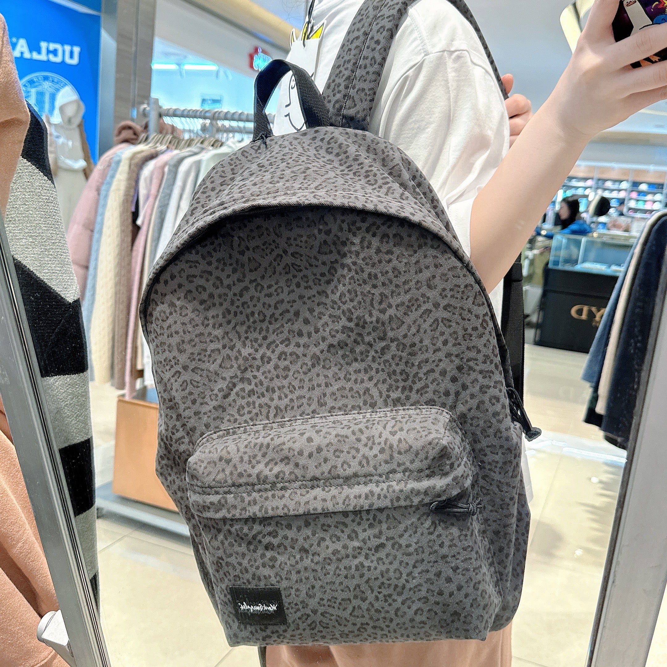 韓國 Mark Gonzales Leopard Basic Backpack【MG243】