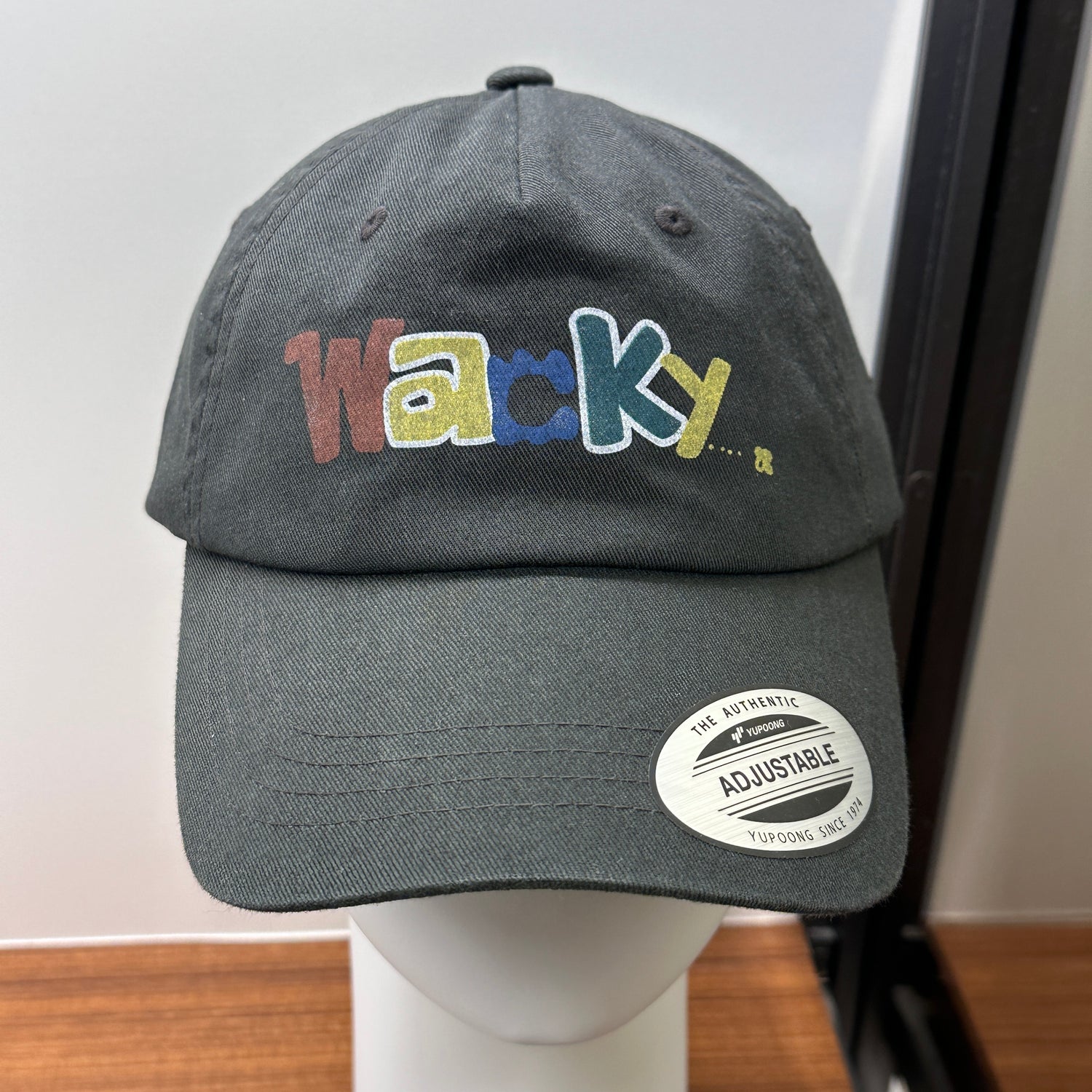 韓國 Wacky Willy Crack Typo Ball Cap【WW095】