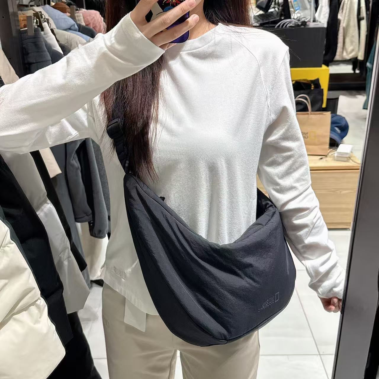 韓國 National Geographic Padded Sling Crossbody Bag【NG354】