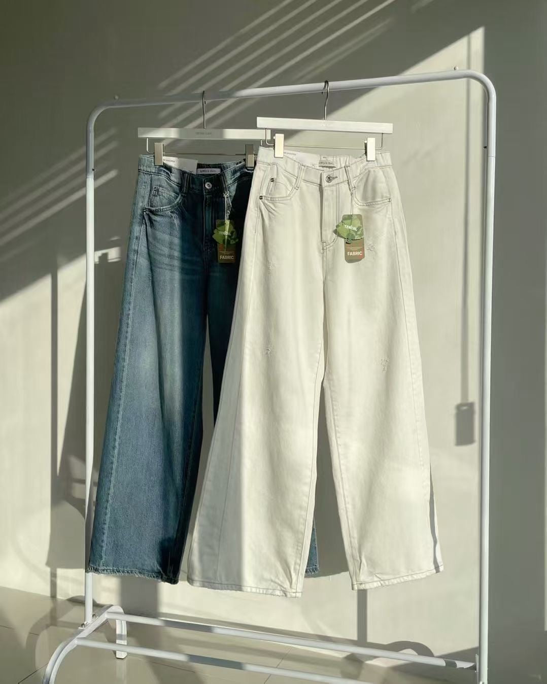 韓國 HowLuk 牛仔褲 (春季款)【H3004】