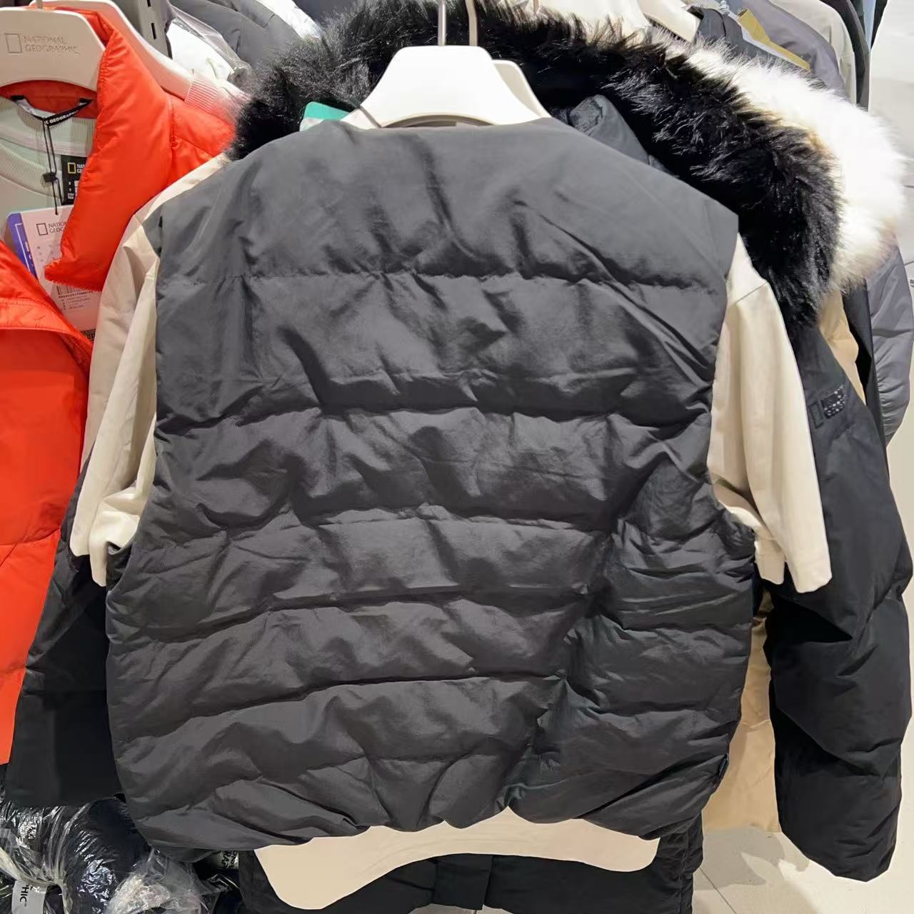 韓國 National Geographic 男女同款 HERON 輕量 羽絨背心 (鵝絨)【NG014】