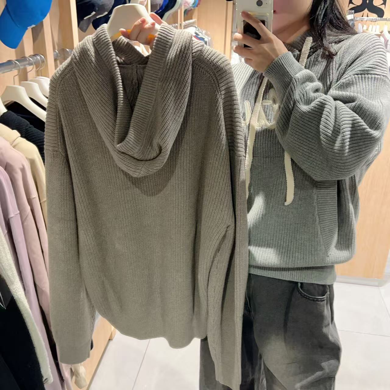 韓國 Satur Appliqué Logo Cashmere Blend Hooded Knit【SR148】