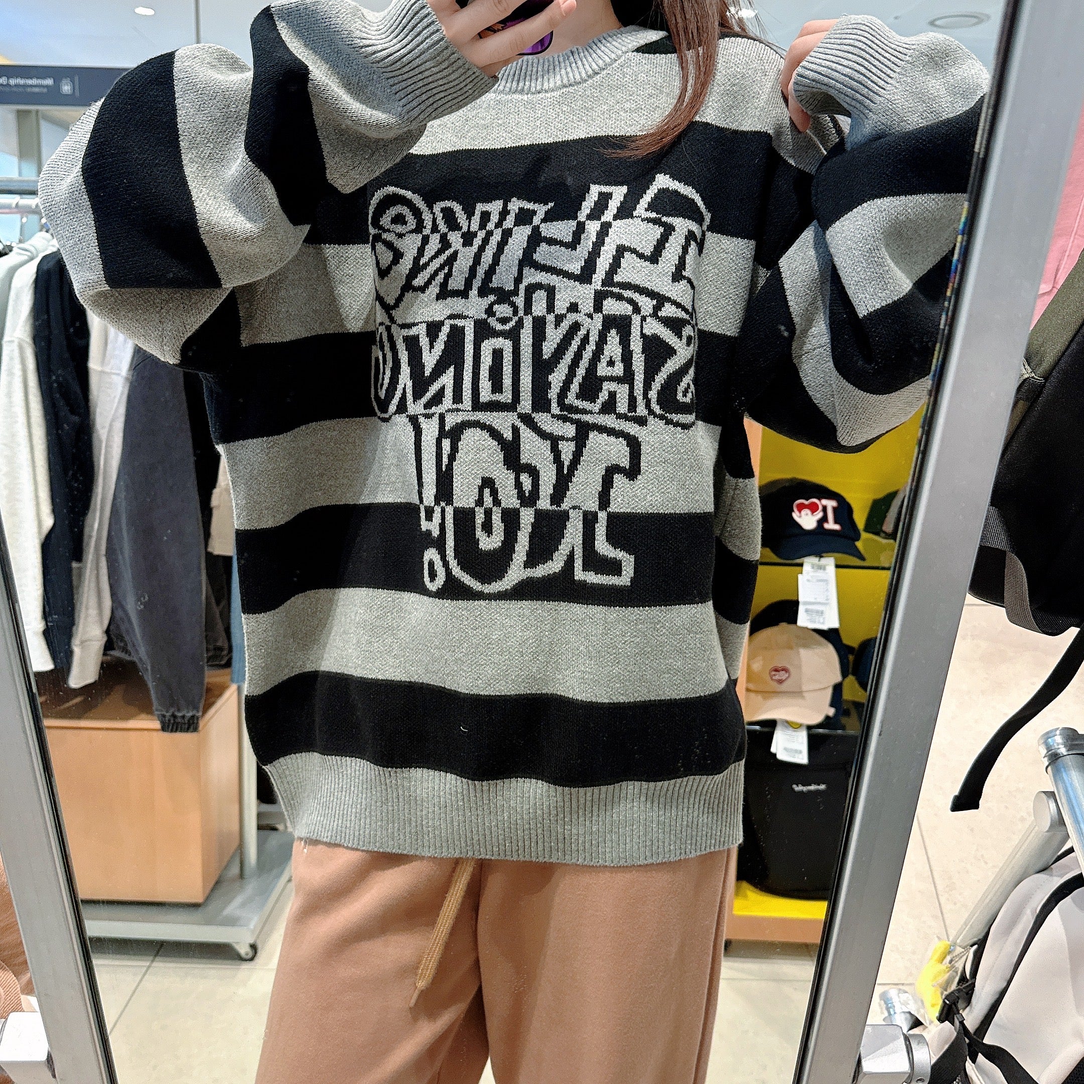 韓國 Mark Gonzales Sweater【MG236】