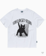 韓國 Video Jockey Cat is Watching T-Shirt【VJ025】