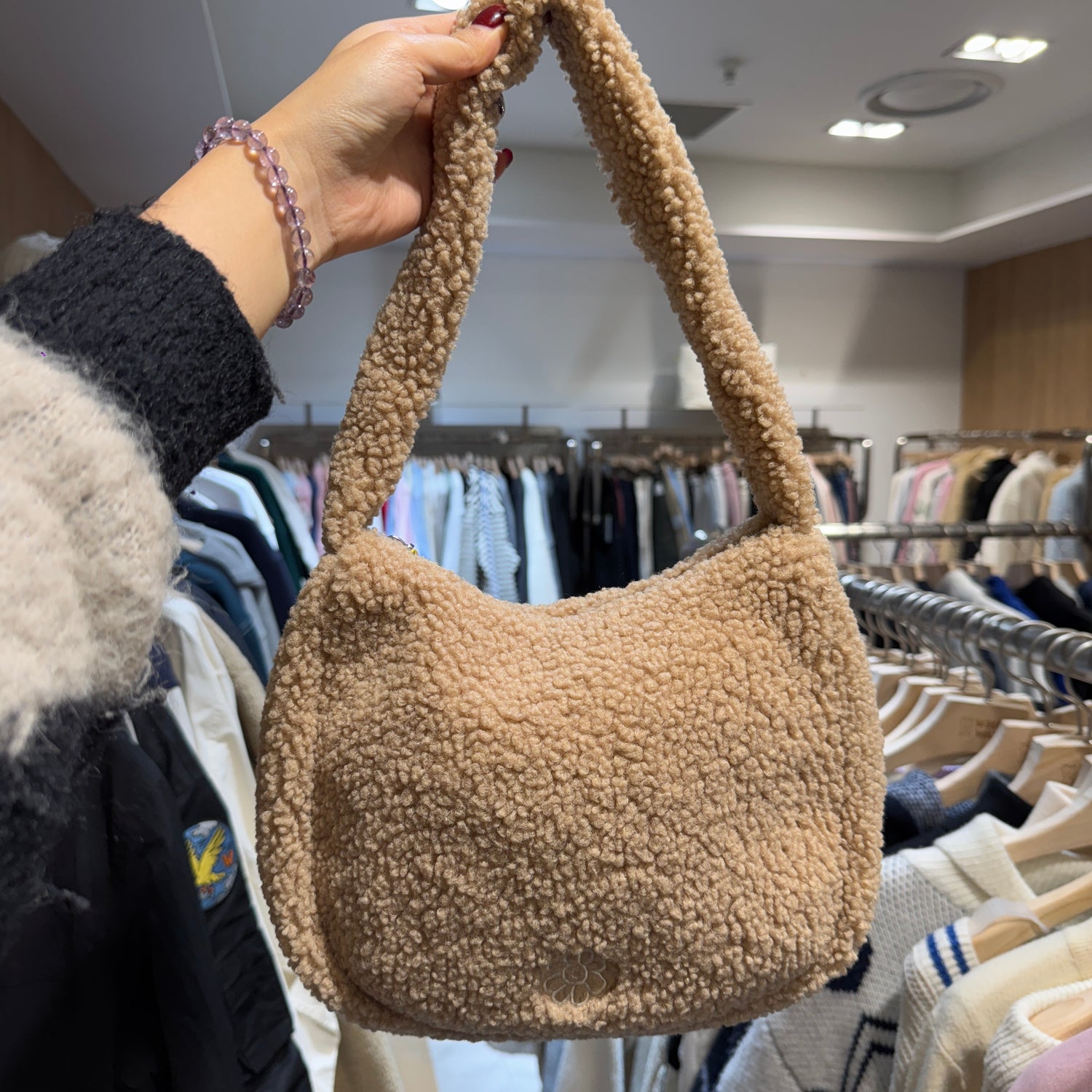 韓國 Wacky Willy Flory Fleece Hobo Bag【WW065】 - STT Mall HK 靚太網購