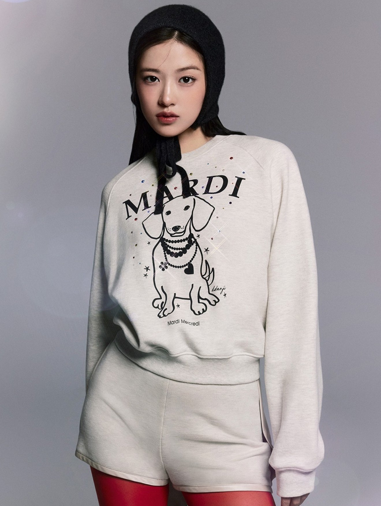 韓國 Mardi Mercredi SWEATSHIRT RAGLAN SWING THE TAIL DDANJI PEARL NECKLACE STONE EMBELLISHED【MM006】