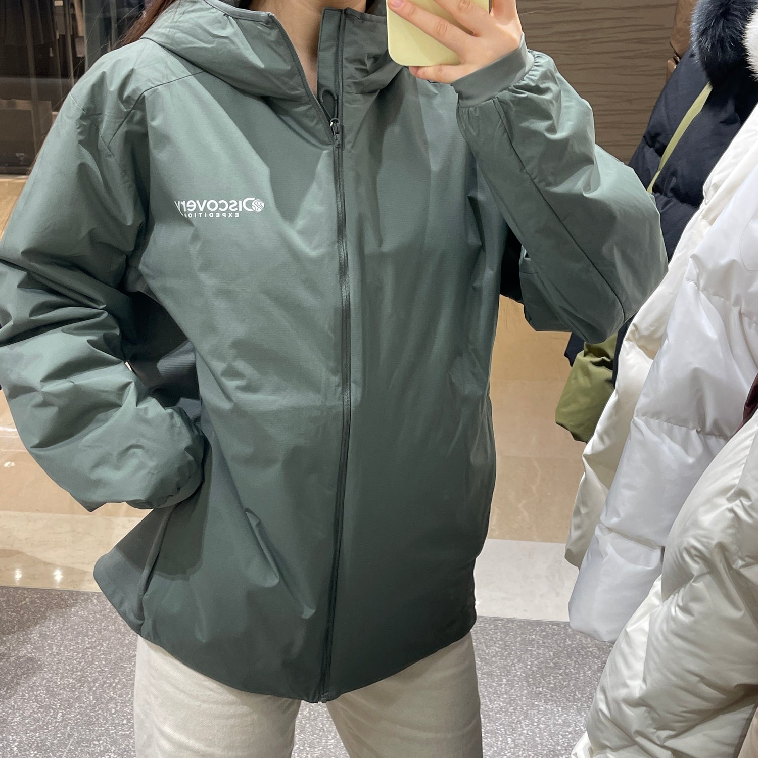 韓國 Discovery Hybrid Hood Jacket【DY032】 - STT Mall HK 靚太網購