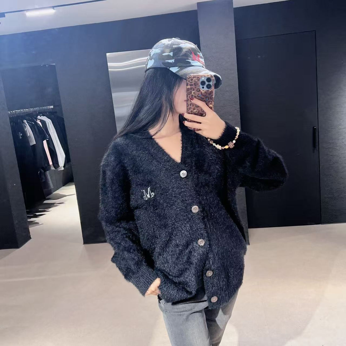 韓國 Mucent Powdery V-neck Angora Knit Cardigan【MU117】