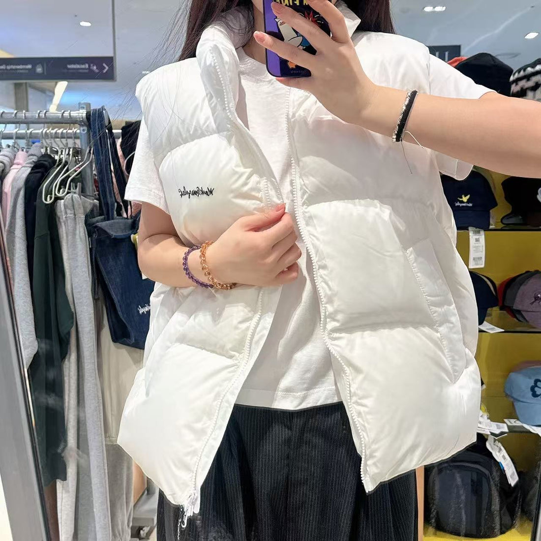 韓國 Mark Gonzales Sign Logo Down Vest (鴨絨)【MG179】