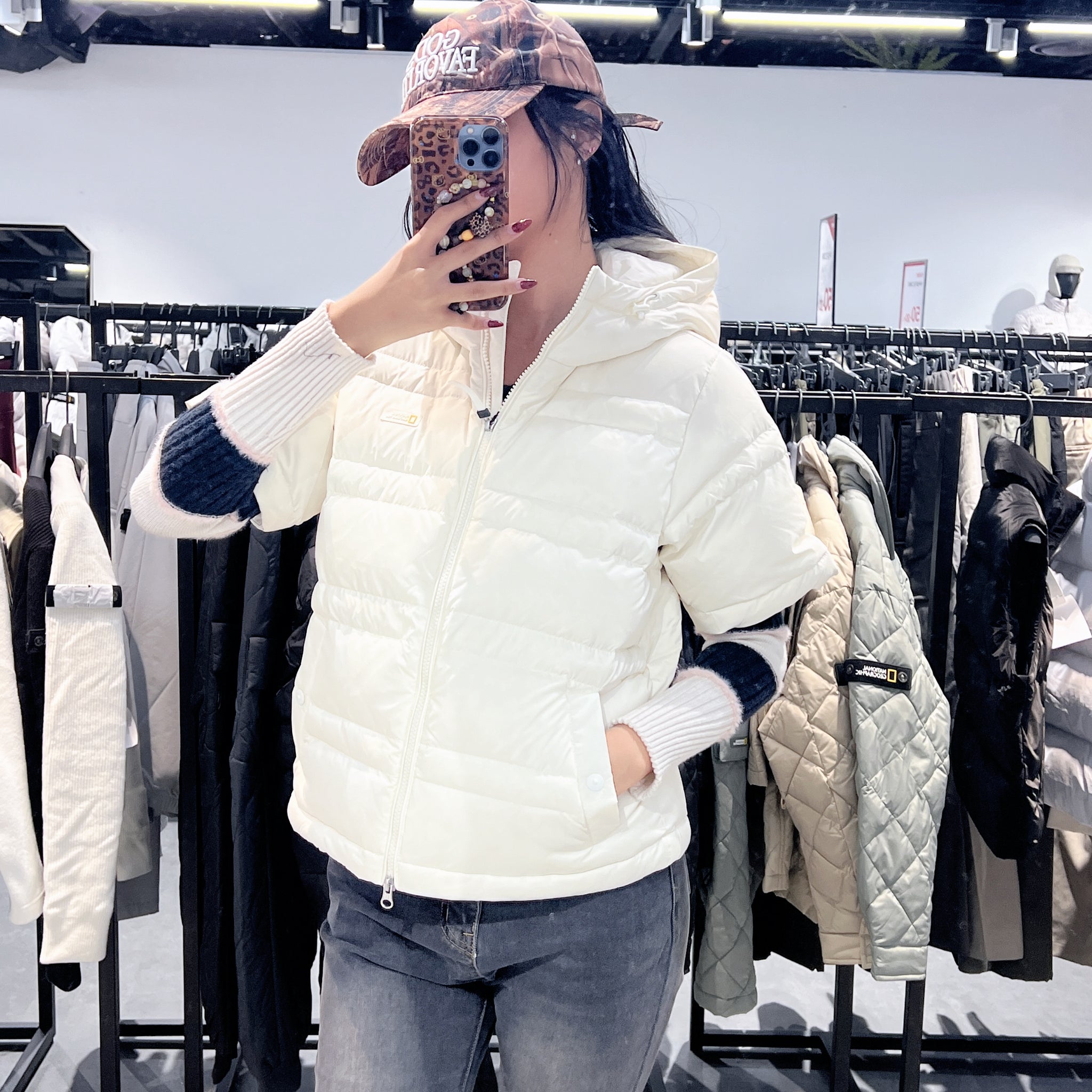 韓國 National Geographic Women's Milvus Short-Sleeve Lightweight Goose Down Hooded Jumper (鵝絨)【NG079】