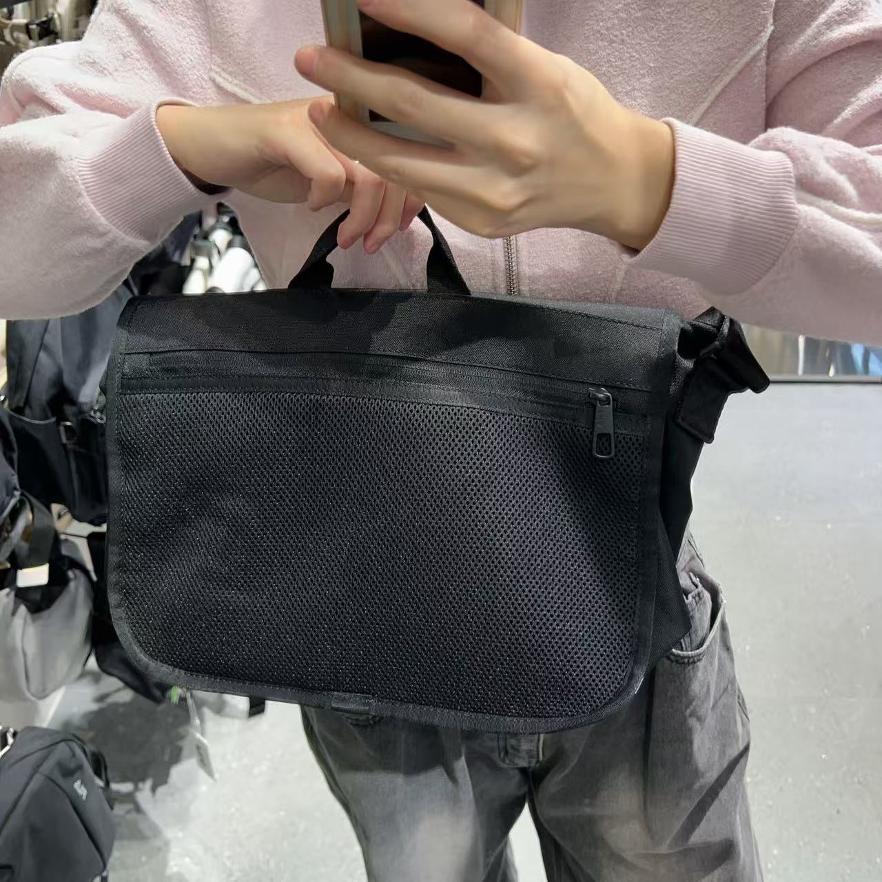 韓國 FILA Signature Small Messenger Bag【FA102】