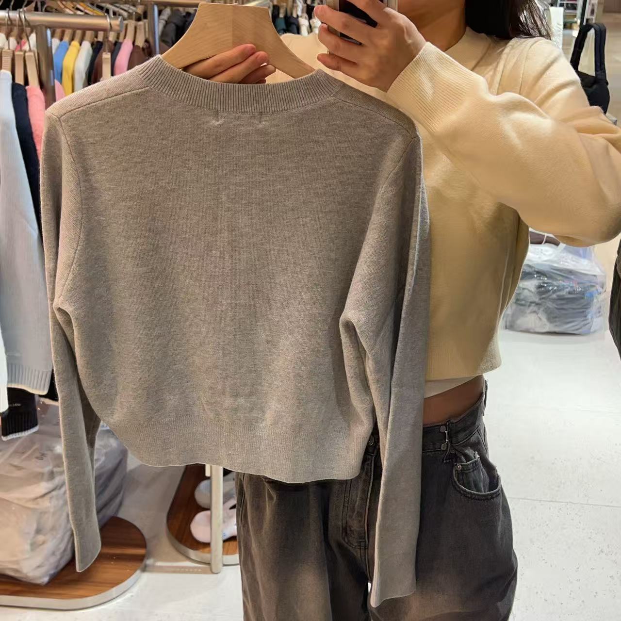 韓國 Wacky Willy Women's Lily Wappen Round Neck Cardigan【WW036】