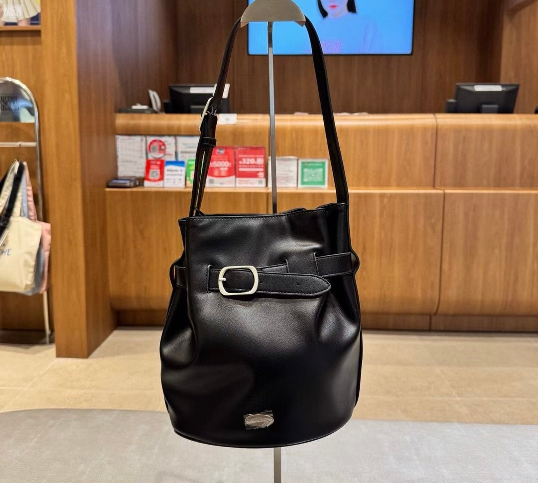韓國 Marithe Francois Girbaud Strap Bucket Bag【MF706】