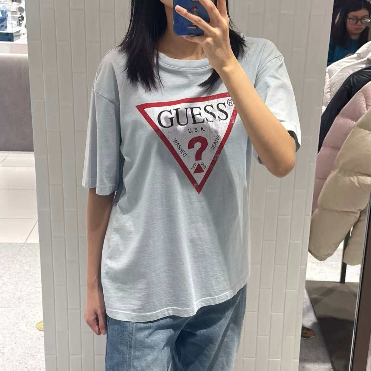 韓國 Guess Uni Semi Over Crack Triangle Short Sleeve T-Shirt【GU003】