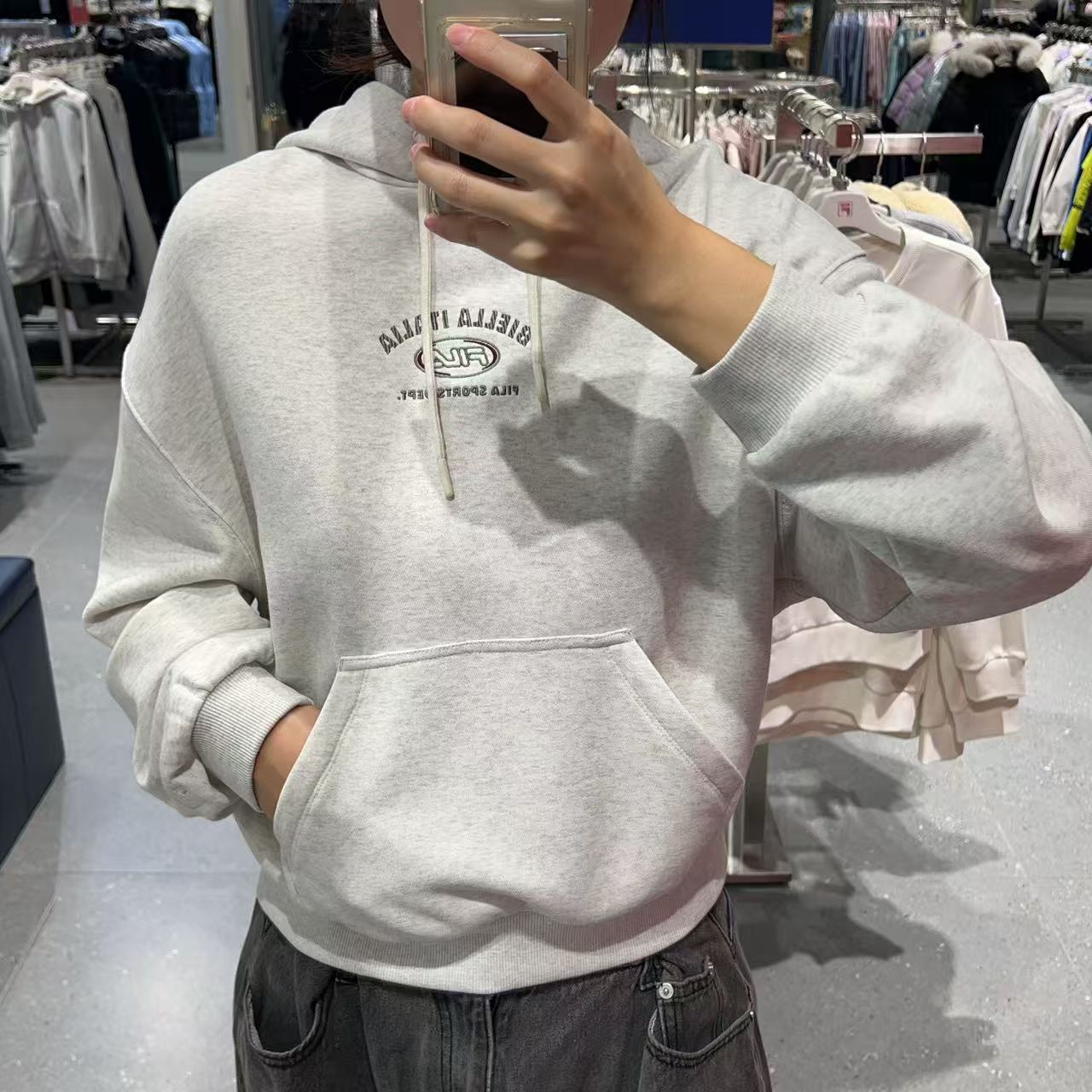 韓國 FILA Semi-Crop Small Logo Hoodie【FA049】