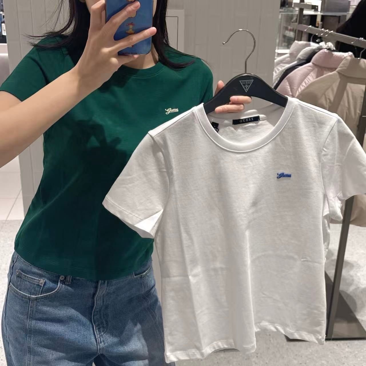 韓國 Guess Women's Mini Guess Flowing Short Sleeve T-Shirt【GU017】