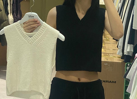 韓國 Markm V-NECK CROP KNIT VEST【MA054】 - STT Mall HK 靚太網購