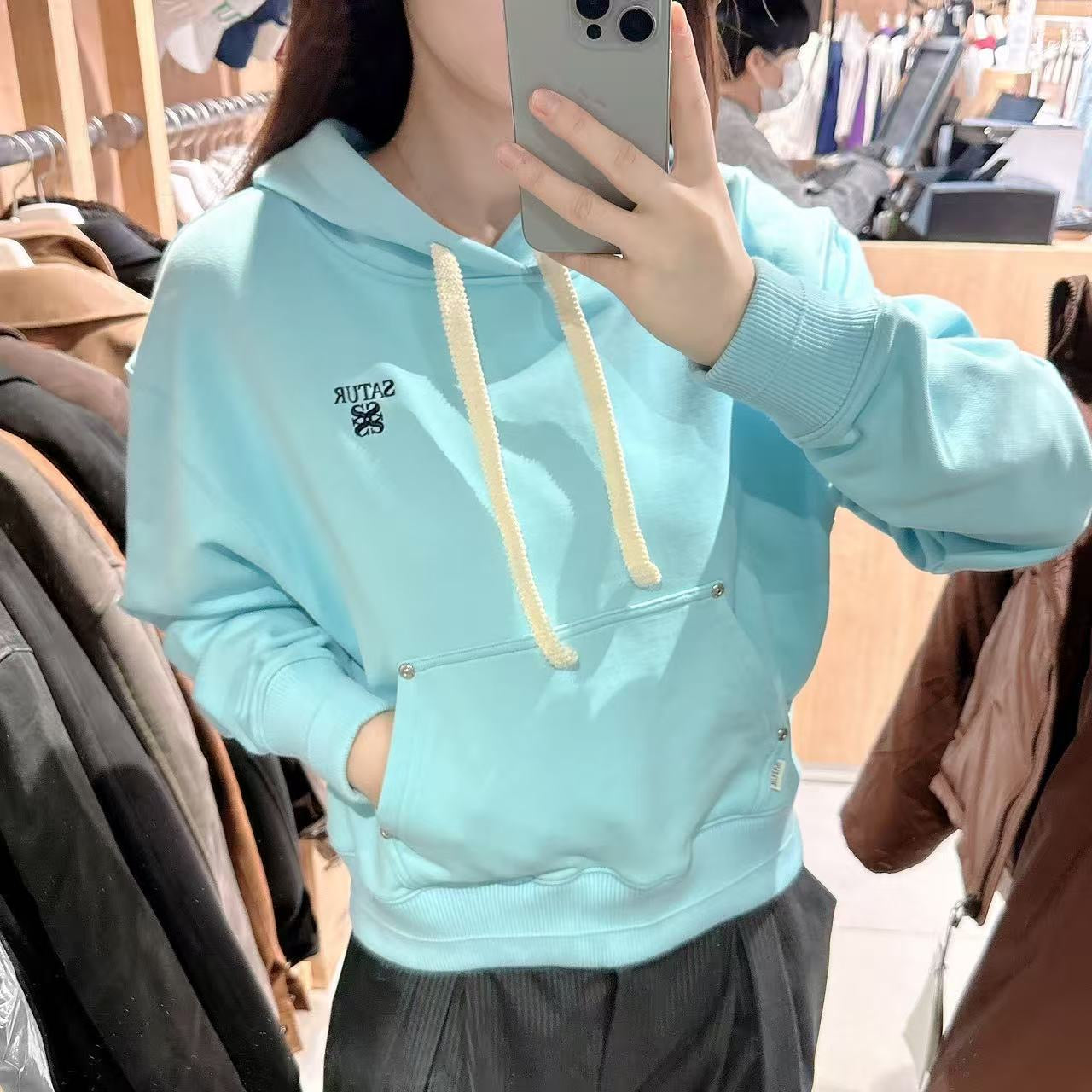 韓國 Satur Women's Lauren Small Logo Rivet Hoodie【SR277】