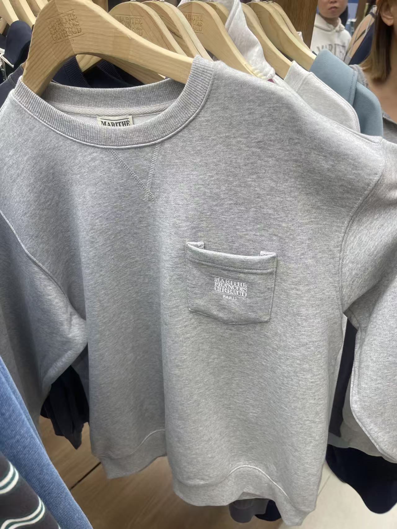 韓國 Marithe Francois Girbaud Classic Logo Patch Pocket Sweatshirt【MF691】