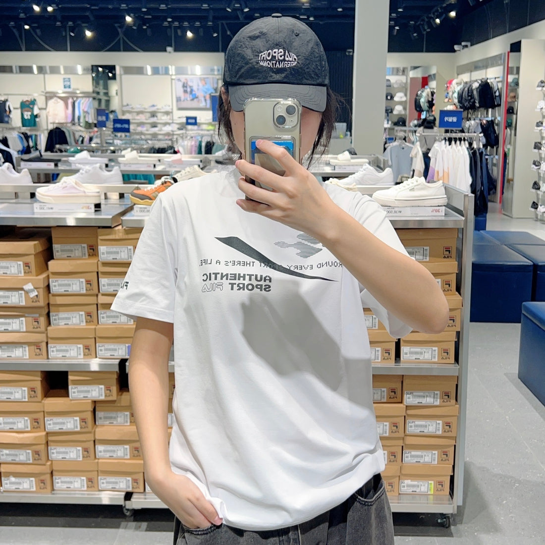 韓國 FILA Lightweight Stretch Graphic Short Sleeve T-Shirt【FA298】