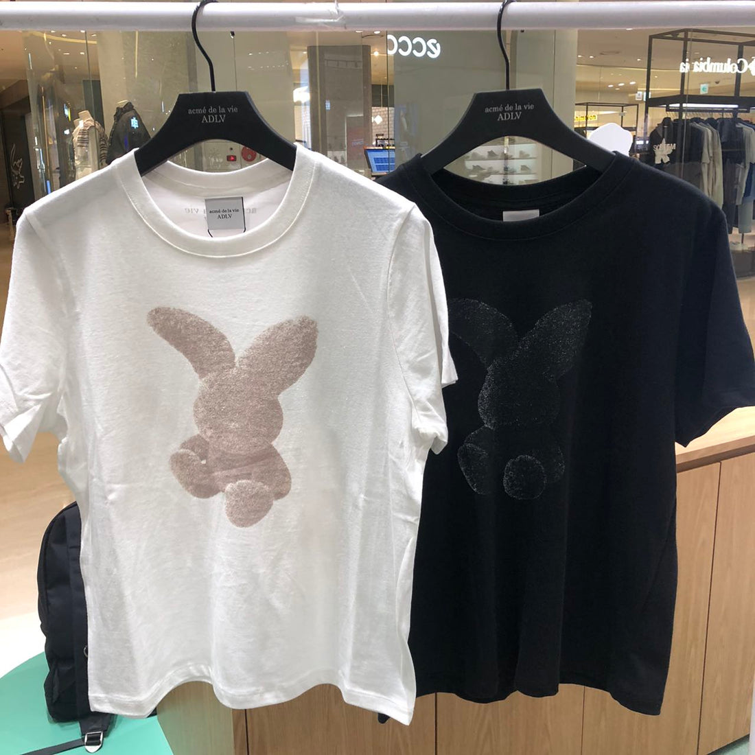 韓國 ADLV CREAM FUZZY RABBIT SHORT SLEEVE T-SHIRT【AD010】