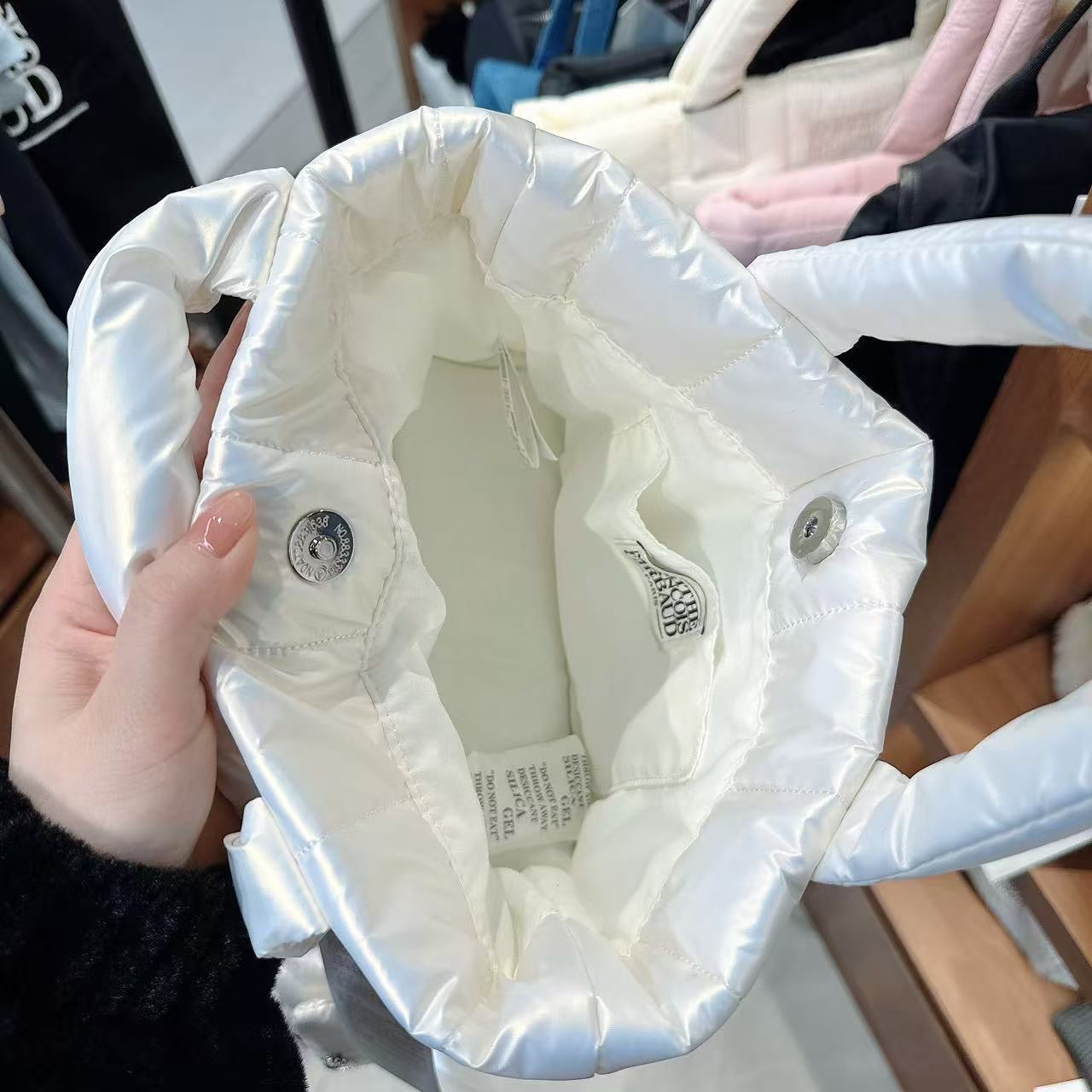 韓國 Marithe Francois Girbaud Classic Logo Matt Metallic Padding Bag【MF777】