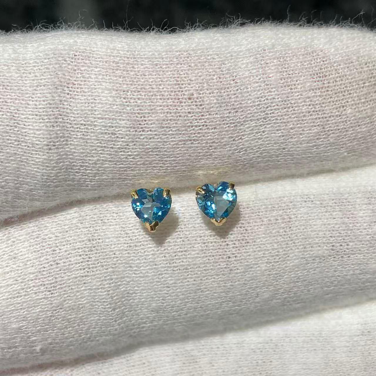 日本直送 天空藍托帕石金耳釘【JS407】