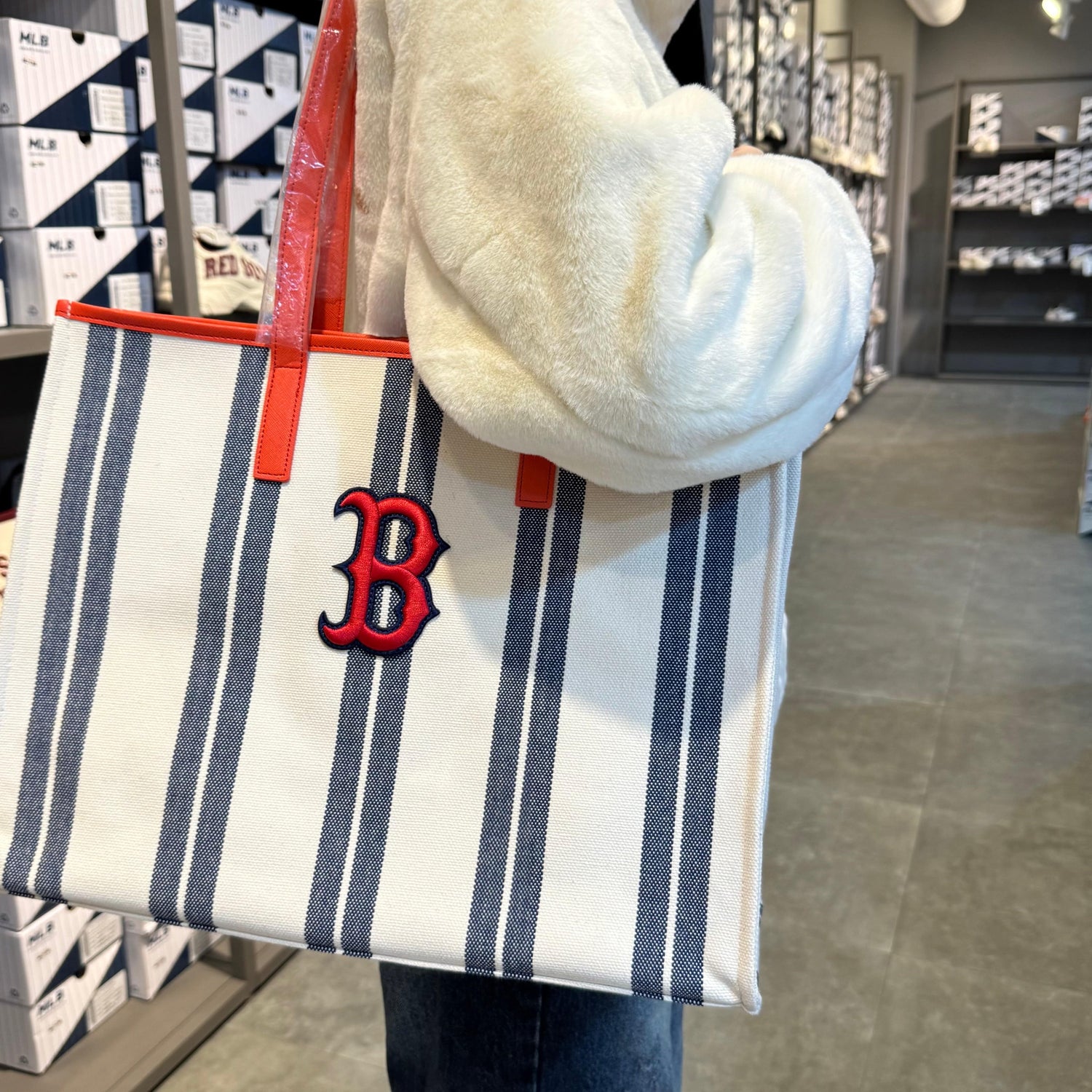 韓國 MLB Ethnic Stripe Tote Bag 【MB085】 - STT Mall HK 靚太網購