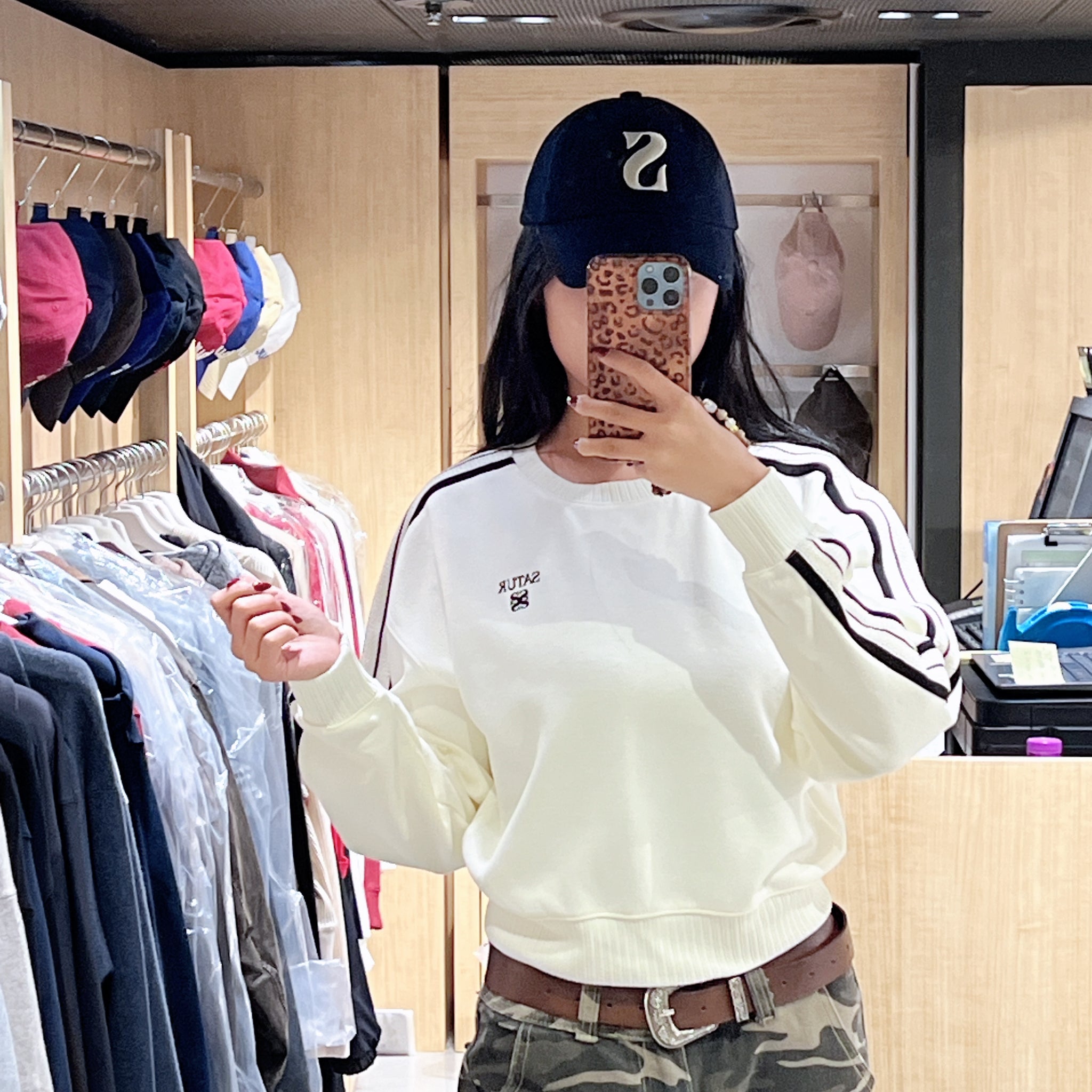 韓國 Satur Women's Lawton Crop Sweatshirt【SR215】