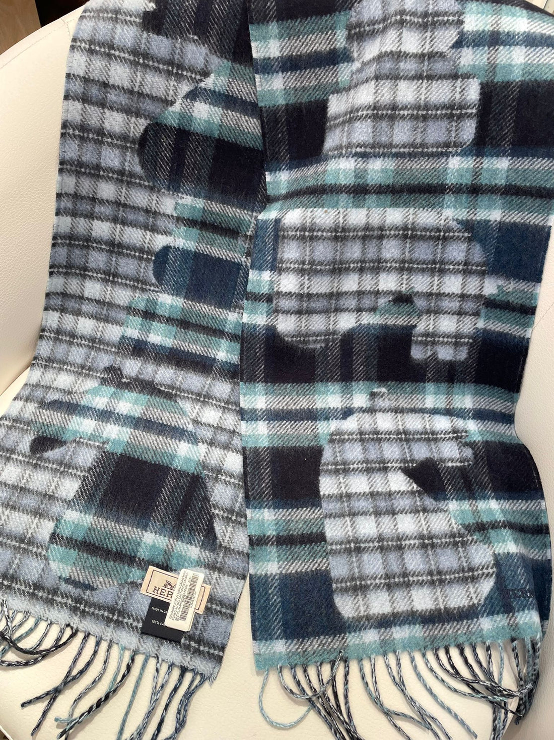 全新 愛馬仕 純羊絨圍巾 170X25CM 【JS515】