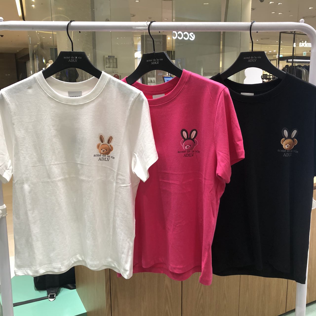 韓國 ADLV RABBIT BEAR DOLL LOGO SHORT SLEEVE T-SHIRT【AD007】