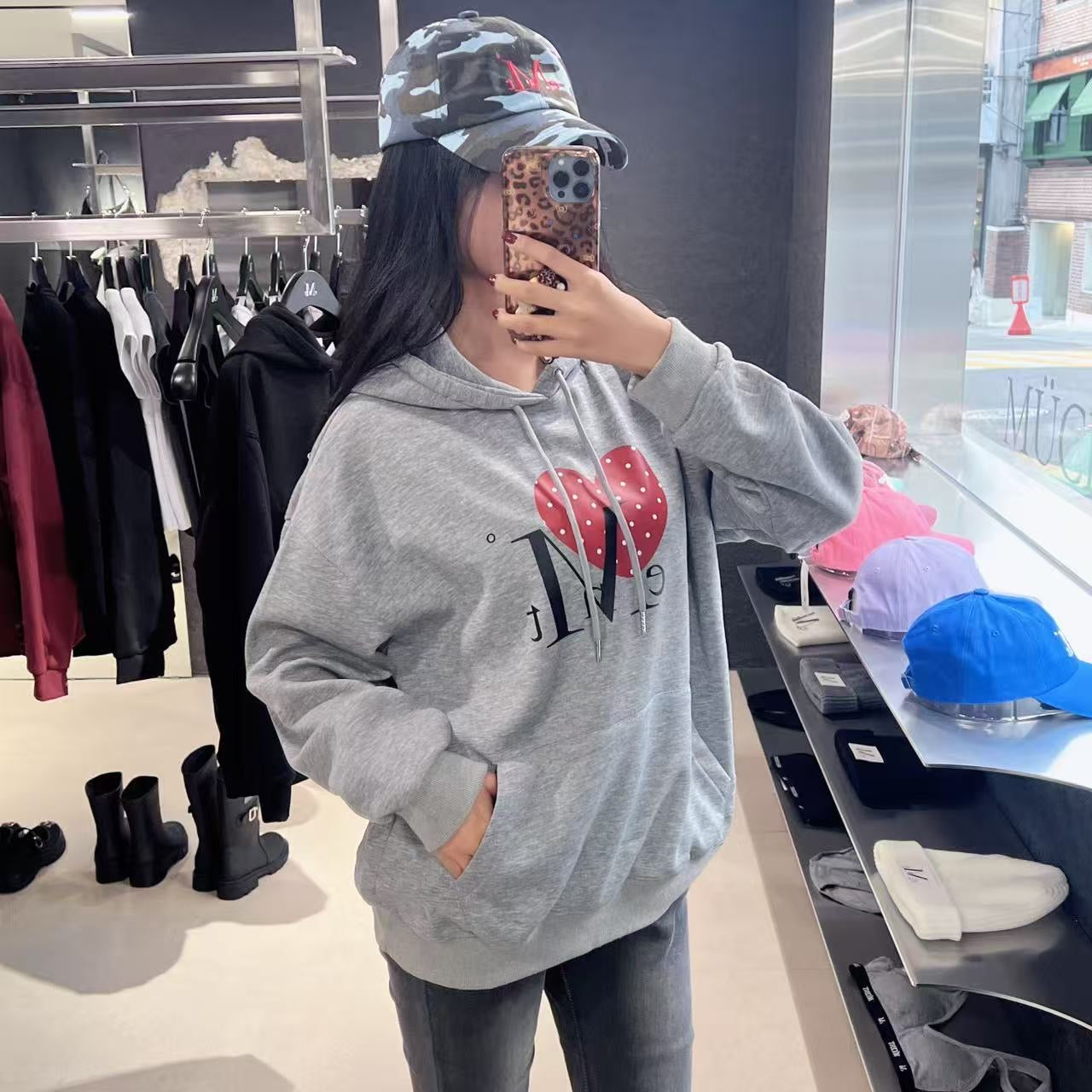 韓國 Mucent Moa Dot Heart Logo Hoodie【MU125】