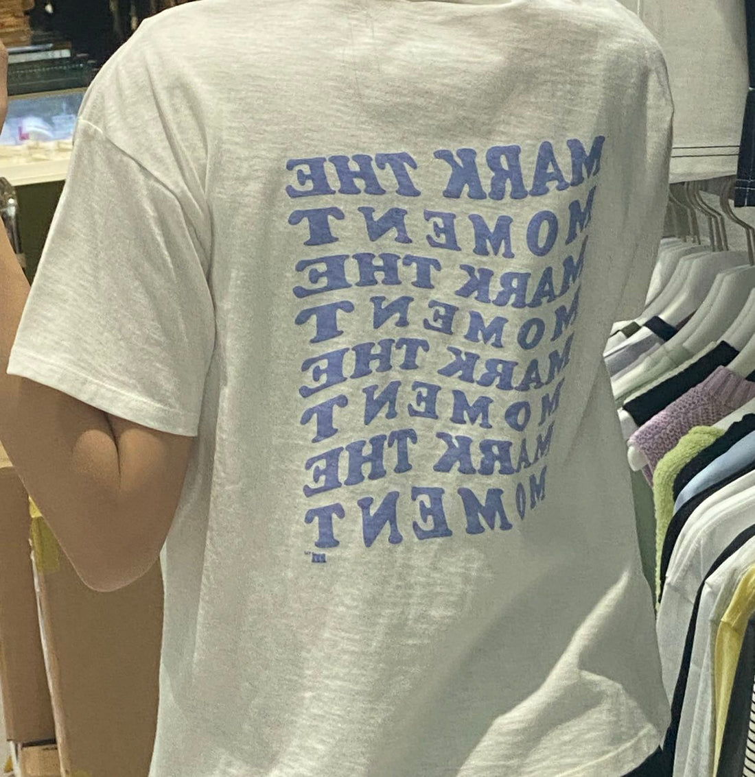 韓國 Markm WAVE SLOGAN GRAPHIC SLUB T-SHIRT【MA055】 - STT Mall HK 靚太網購