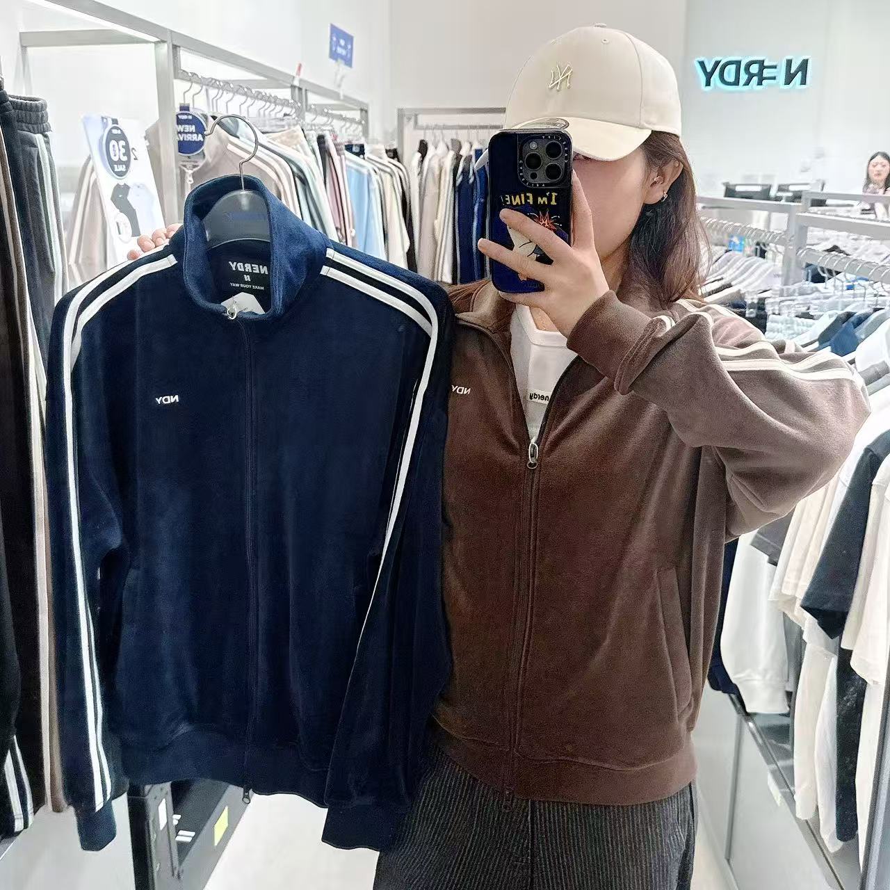 韓國 Nerdy Uni Velour Track Top【NY077】