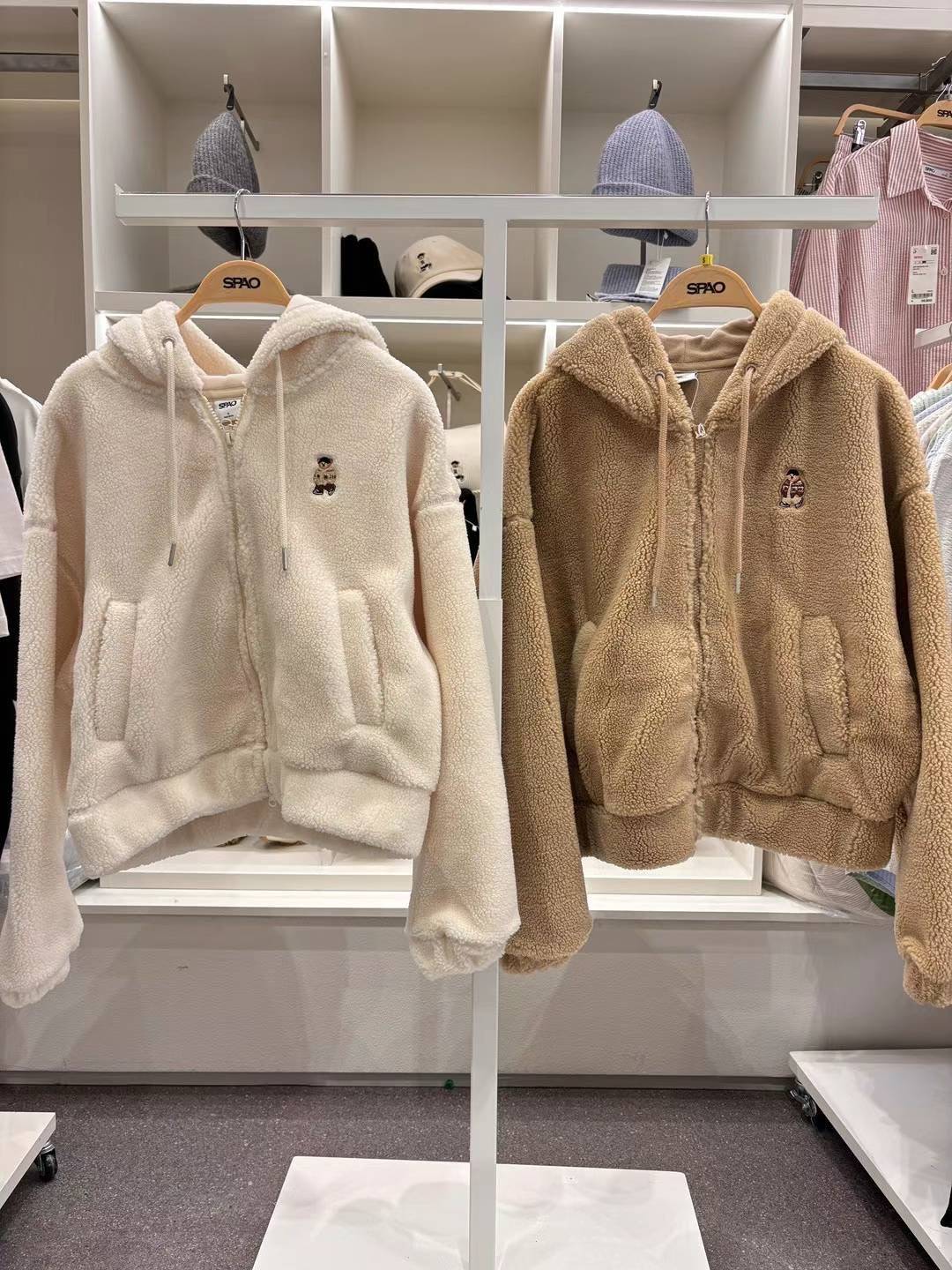 韓國 SPAO Dumble Crop Hoodie 【SP008】 - STT Mall HK 靚太網購