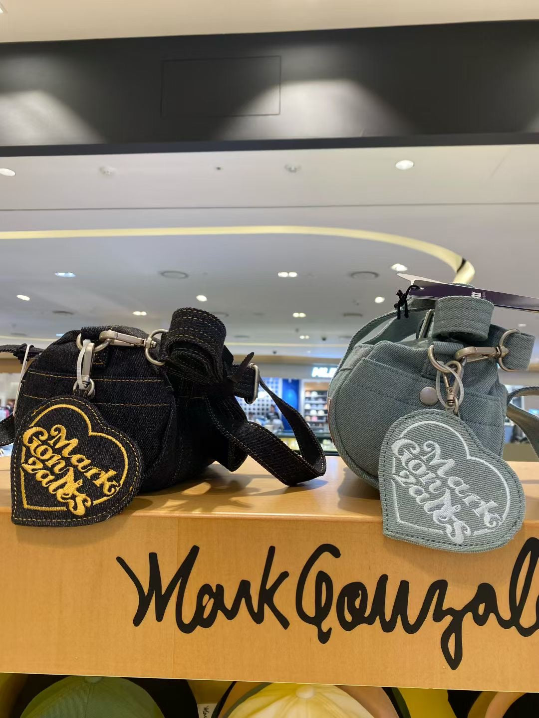 韓國 Mark Gonzales Heart Collection Denim Mini Duffel Bag【MG116】