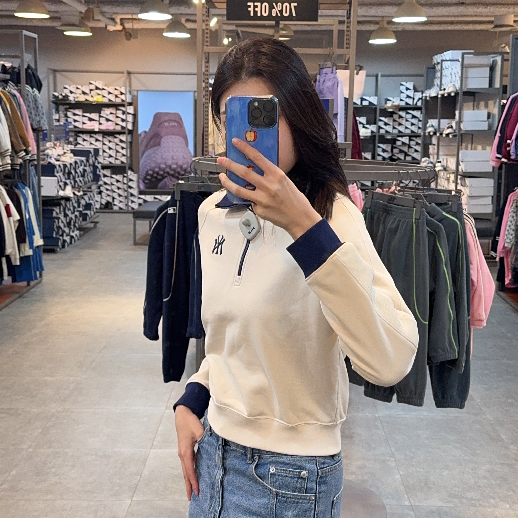 韓國 MLB Women's Sporty Varsity Colorblock Crop Top with Zip-Up【MB045】